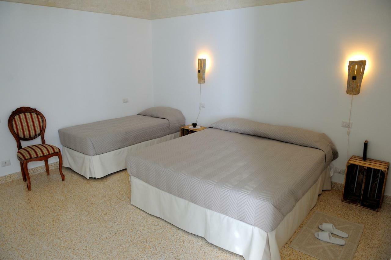 Bed and Breakfast Contrada Cappuccini Джиноза Экстерьер фото