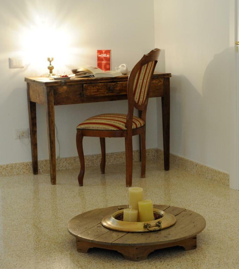 Bed and Breakfast Contrada Cappuccini Джиноза Экстерьер фото